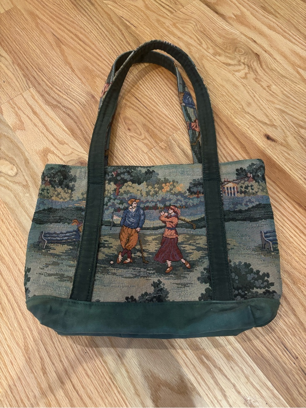 Tapestry golf Scene Green Canvas Tote Bag